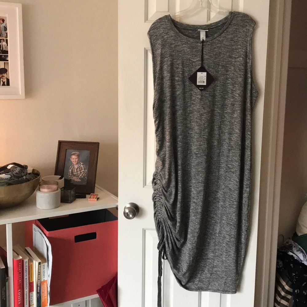 NWT, Ava & Viv heather grey sleeveless dress
